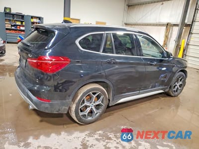 Trzecie zdjęcie samochodu z tyłu: 2018 BMW X1 XDRIVE28I VIN:WBXHT3C33J5F89783 - miniatura