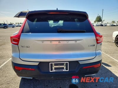 Zdjęcie 6 z 13 samochodu: 2019 VOLVO XC40 T5 R-DESIGN VIN:YV4162UM2K2110113 - miniatura