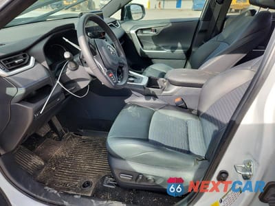 Zdjęcie 7 z 13 samochodu: 2024 TOYOTA RAV4 XSE VIN:4T3E6RFV9RU174704 - miniatura