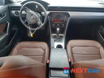 Zdjęcie 8 z 13 samochodu: 2021 VOLKSWAGEN PASSAT SE VIN:1VWSA7A3XMC010009 - miniatura