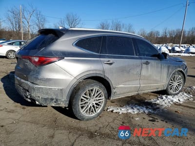 Trzecie zdjęcie samochodu z tyłu: 2023 ACURA MDX ADVANCE VIN:5J8YE1H8XPL032274 - miniatura