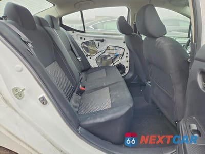 Zdjęcie 10 z 13 samochodu: 2020 NISSAN VERSA S VIN:3N1CN8DV9LL876076 - miniatura