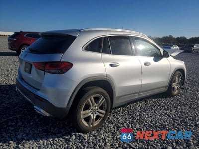 Trzecie zdjęcie samochodu z tyłu: 2021 MERCEDES-BENZ GLA 250 VIN:W1N4N4GBXMJ163233 - miniatura