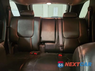 Zdjęcie 10 z 13 samochodu: 2008 PONTIAC TORRENT GXP VIN:2CKDL737586038507 - miniatura