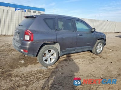 Trzecie zdjęcie samochodu z tyłu: 2017 JEEP COMPASS SPORT VIN:1C4NJDAB7HD197411 - miniatura