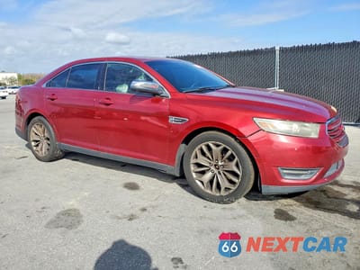 Czwarte zdjęcie samochodu z boku: 2013 FORD TAURUS LIMITED VIN:1FAHP2F82DG124037 - miniatura