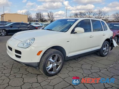 2004 PORSCHE CAYENNE S WP1AB29P14LA68398 - główne zdjęcie licytacji z USA - miniatura