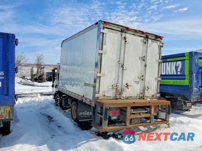 Drugie zdjęcie samochodu z przodu: 2018 ISUZU NPR HD REFRIGERATED BOX TRUCK VIN:JALC4W162J7008650 - miniatura