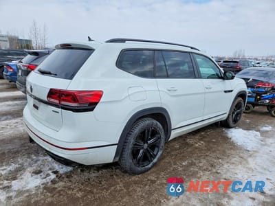 Trzecie zdjęcie samochodu z tyłu: 2023 VOLKSWAGEN ATLAS SEL R-LINE VIN:1V2SR2CAXPC504917 - miniatura