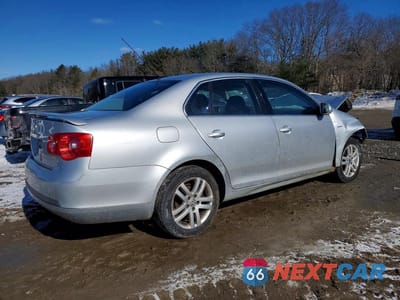Trzecie zdjęcie samochodu z tyłu: 2007 VOLKSWAGEN JETTA WOLFSBURG VIN:3VWEF71K97M164560 - miniatura