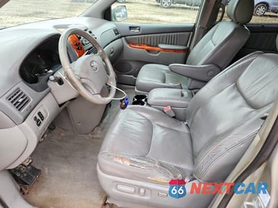 Zdjęcie 7 z 13 samochodu: 2006 TOYOTA SIENNA VIN:5TDZA22C16S571381 - miniatura