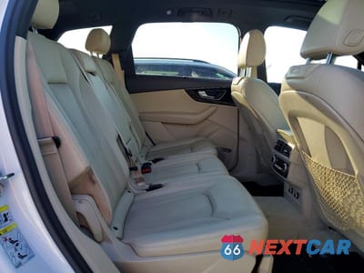 Zdjęcie 11 z 12 samochodu: 2018 AUDI Q7 PRESTIGE VIN:WA1VAAF73JD029011 - miniatura