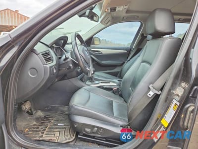 Zdjęcie 7 z 12 samochodu: 2014 BMW X1 SDRIVE28I VIN:WBAVM1C5XEVW50419 - miniatura