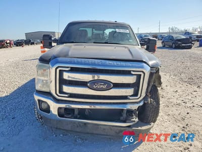 Piąte zdjęcie samochodu w środku: 2015 FORD F250 SUPER DUTY VIN:1FT7W2BT7FEA10181 - miniatura