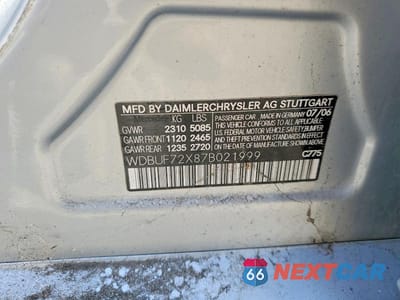 Zdjęcie 12 z 12 samochodu: 2007 MERCEDES-BENZ E 550 VIN:WDBUF72X87B021999 - miniatura