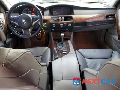 Zdjęcie 8 z 12 samochodu: 2007 BMW 530 I VIN:WBANE73567CM57778 - miniatura