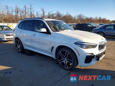 Czwarte zdjęcie samochodu z boku: 2019 BMW X5 XDRIVE40I VIN:5UXCR6C53KLL10401 - miniatura