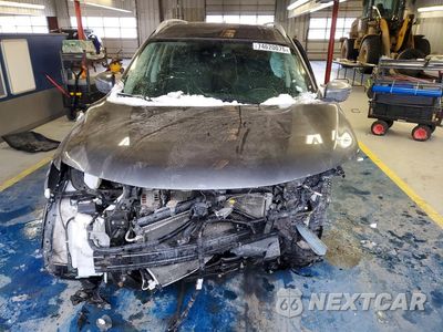 Piąte zdjęcie samochodu w środku: 2019 NISSAN ROGUE SV VIN:5N1AT2MV1KC732308 - miniatura