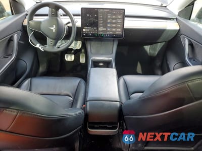 Zdjęcie 8 z 12 samochodu: 2021 TESLA MODEL Y VIN:5YJYGDEF4MF202222 - miniatura