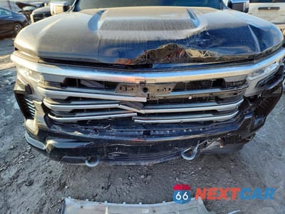 Piąte zdjęcie samochodu w środku: 2023 CHEVROLET SILVERADO K1500 HIGH COUNTRY VIN:1GCUDJED6PZ107373 - miniatura