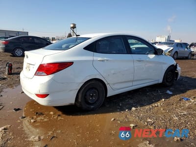 Trzecie zdjęcie samochodu z tyłu: 2015 HYUNDAI ACCENT GLS VIN:KMHCT4AE8FU926892 - miniatura
