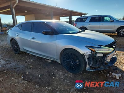 Czwarte zdjęcie samochodu z boku: 2018 NISSAN MAXIMA 3.5S VIN:1N4AA6AP9JC409507 - miniatura