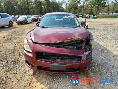Piąte zdjęcie samochodu w środku: 2013 NISSAN MAXIMA S VIN:1N4AA5AP7DC825215 - miniatura