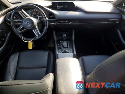 Zdjęcie 8 z 13 samochodu: 2022 MAZDA 3 PREFERRED VIN:JM1BPALL4N1512331 - miniatura