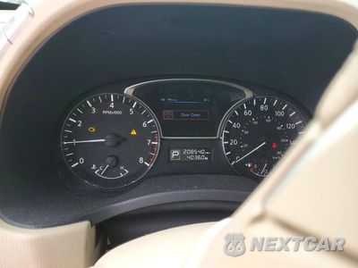 Zdjęcie 9 z 12 samochodu: 2014 NISSAN PATHFINDER S VIN:5N1AR2MN0EC664280 - miniatura