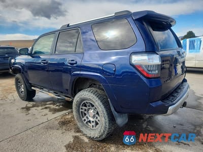 Drugie zdjęcie samochodu z przodu: 2016 TOYOTA 4RUNNER TRAIL PREMIUM VIN:JTEBU5JR5G5381635 - miniatura