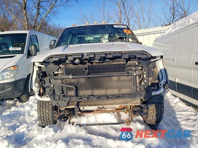 Piąte zdjęcie samochodu w środku: 2016 FORD F250 SUPER DUTY VIN:1FT7X2BT8GEA62126 - miniatura