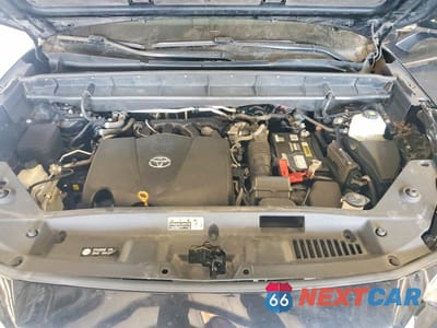 Zdjęcie 12 z 13 samochodu: 2021 TOYOTA HIGHLANDER LE VIN:5TDBZRBH6MS115419 - miniatura