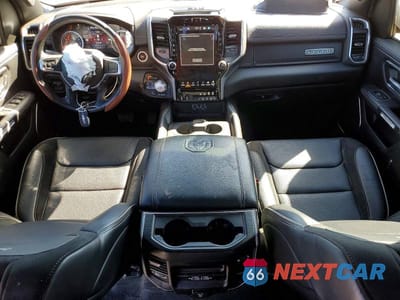 Zdjęcie 8 z 12 samochodu: 2023 RAM 1500 LARAMIE VIN:1C6SRFJT4PN502802 - miniatura