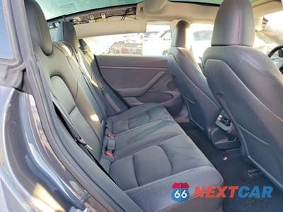 Zdjęcie 11 z 14 samochodu: 2023 TESLA MODEL 3 VIN:5YJ3E1EAXPF687277 - miniatura