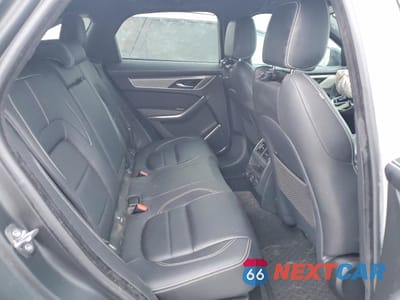 Zdjęcie 10 z 12 samochodu: 2024 JAGUAR F-PACE R-DYNAMIC S VIN:SADCT2EX2RA728758 - miniatura