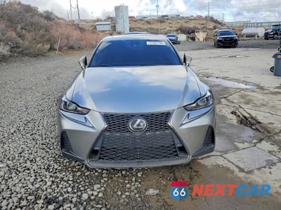Piąte zdjęcie samochodu w środku: 2019 LEXUS IS 350 BASE VIN:JTHCZ1D25K5016252 - miniatura