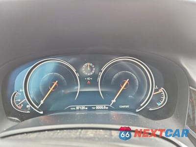 Zdjęcie 9 z 13 samochodu: 2016 BMW 750 XI VIN:WBA7F2C56GG416813 - miniatura