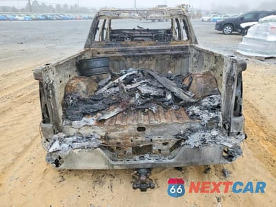 Zdjęcie 6 z 11 samochodu: 2025 GMC SIERRA K1500 ELEVATION-L VIN:3GTPUJEK6SG299141 - miniatura