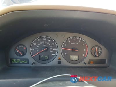 Zdjęcie 9 z 12 samochodu: 2002 VOLV V70 VIN:YV1SW61R522230738 - miniatura