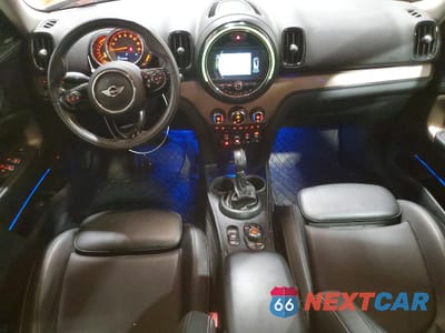 Zdjęcie 8 z 13 samochodu: 2018 MINI COOPER COUNTRYMAN ALL4 VIN:WMZYV5C35J3E03594 - miniatura