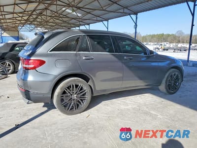 Trzecie zdjęcie samochodu z tyłu: 2016 MERCEDES-BENZ GLC 300 4MATIC VIN:WDC0G4KB7GF063986 - miniatura