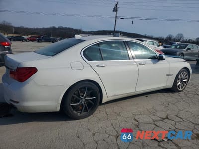 Trzecie zdjęcie samochodu z tyłu: 2012 BMW 750 XI VIN:WBAKC6C53CC397231 - miniatura