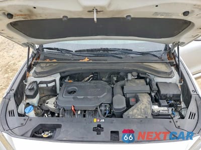 Zdjęcie 12 z 12 samochodu: 2019 HYUNDAI SANTA FE VIN:5NMS23AD7KH092605 - miniatura