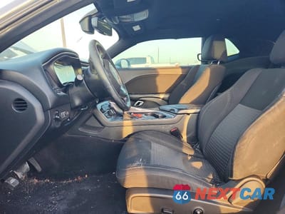 Zdjęcie 7 z 12 samochodu: 2016 DODGE CHALLENGER SXT VIN:2C3CDZAG3GH131130 - miniatura
