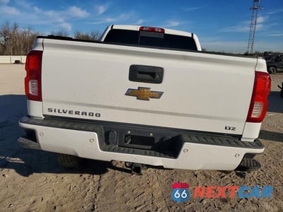 Zdjęcie 6 z 12 samochodu: 2018 CHEVROLET SILVERADO K1500 LTZ VIN:3GCUKSEJ3JG204734 - miniatura