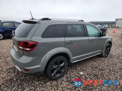 Trzecie zdjęcie samochodu z tyłu: 2019 DODGE JOURNEY CROSSROAD VIN:3C4PDCGG5KT803495 - miniatura