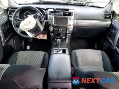 Zdjęcie 8 z 13 samochodu: 2016 TOYOTA 4RUNNER SR5 VIN:JTEZU5JR9G5145651 - miniatura