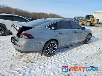 Trzecie zdjęcie samochodu z tyłu: 2025 HONDA ACCORD TOURING HYBRID VIN:1HGCY2F84SA018921 - miniatura