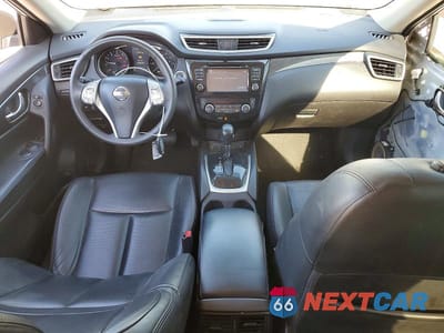 Zdjęcie 8 z 13 samochodu: 2015 NISSAN ROGUE S VIN:5N1AT2MT1FC777673 - miniatura