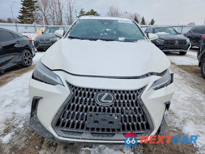 Piąte zdjęcie samochodu w środku: 2024 LEXUS NX 350H BASE VIN:2T2GKCEZXRC025200 - miniatura